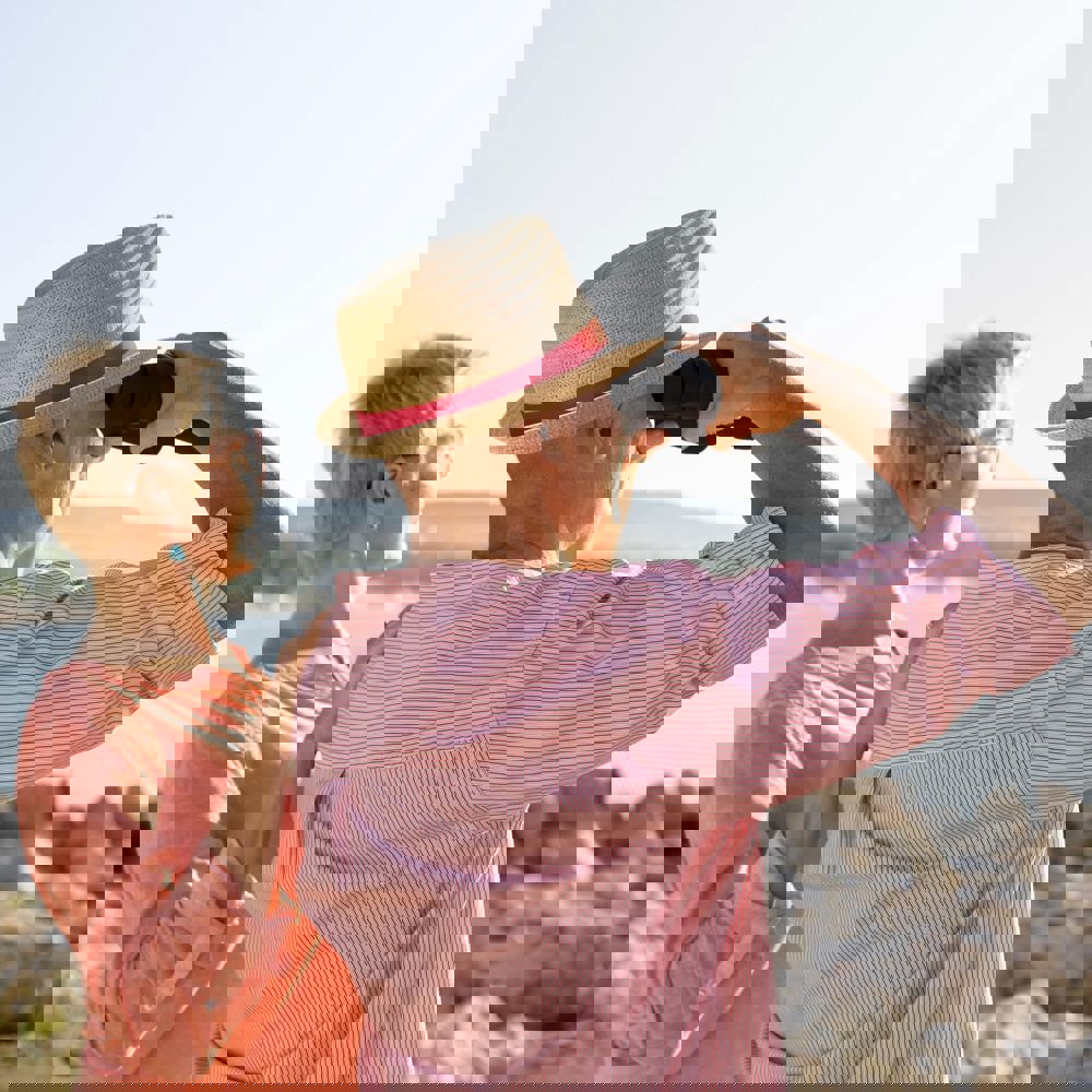 Plant straw hat with coloured band