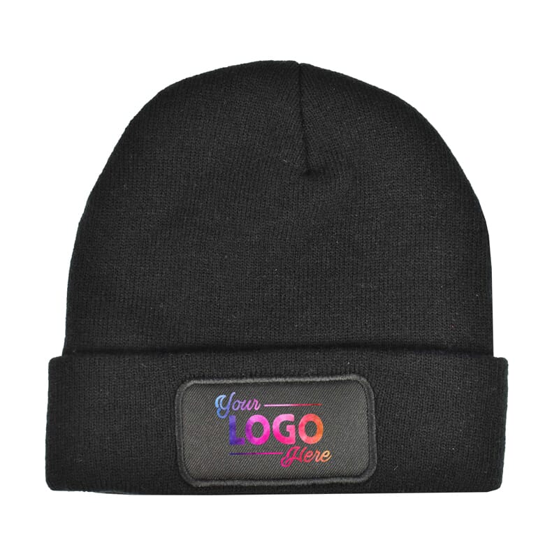 Kids knitted hat with label 100% rPET