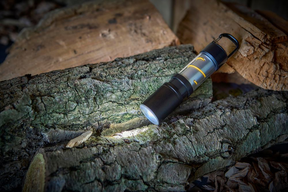 Aluminium COB flashlight Vela