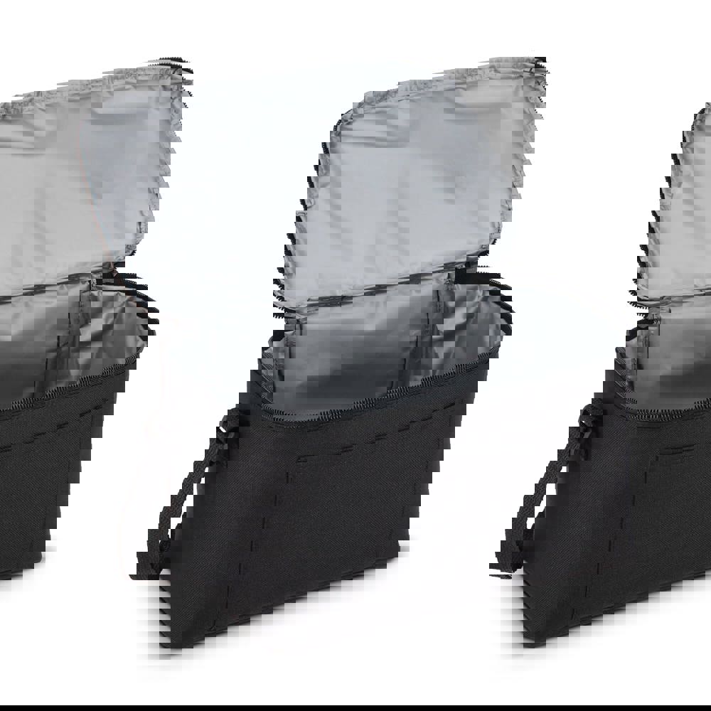 600D gerecycled PET koeltas voor 6 blikjes 25 x 14.5 x 15.5 cm 5 L