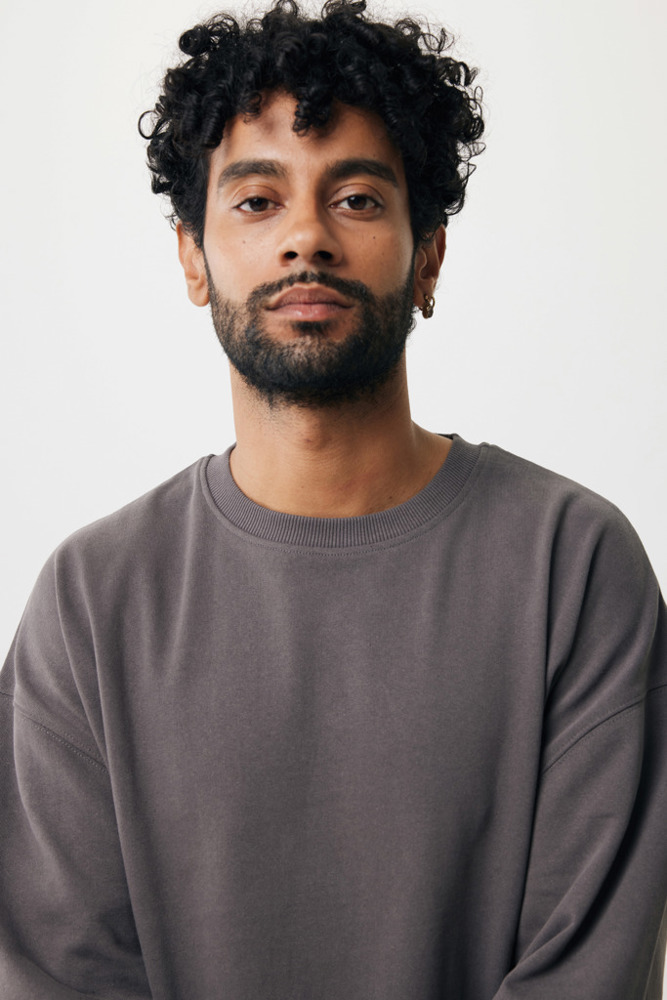 IQONIQ Kruger Relax-Rundhals-Sweater aus recycelt. Baumwolle