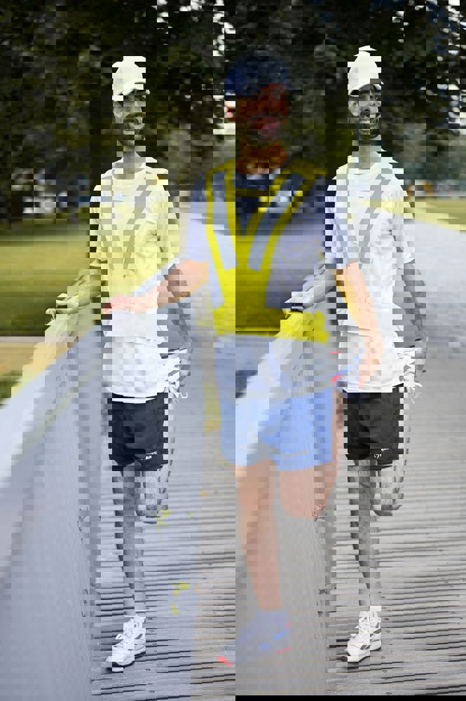 Reflective vest V-shape