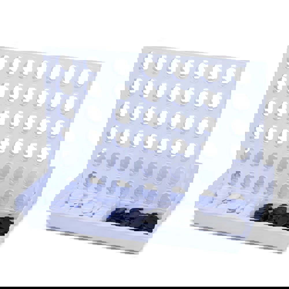 4 in a line game of recycled materials