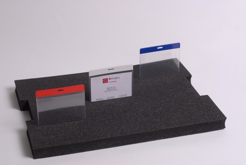 Los badgeplateau voor badgekoffer voor circa 100 badges.