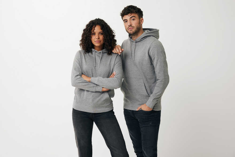 IQONIQ Rila Lightweight Hoodie aus recycelter Baumwolle