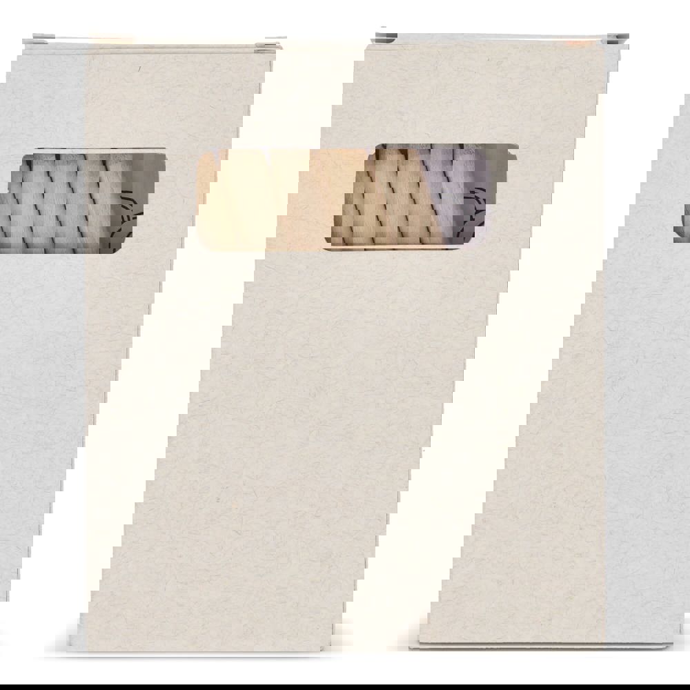 8 piece colouring set in recycled milkcarton box