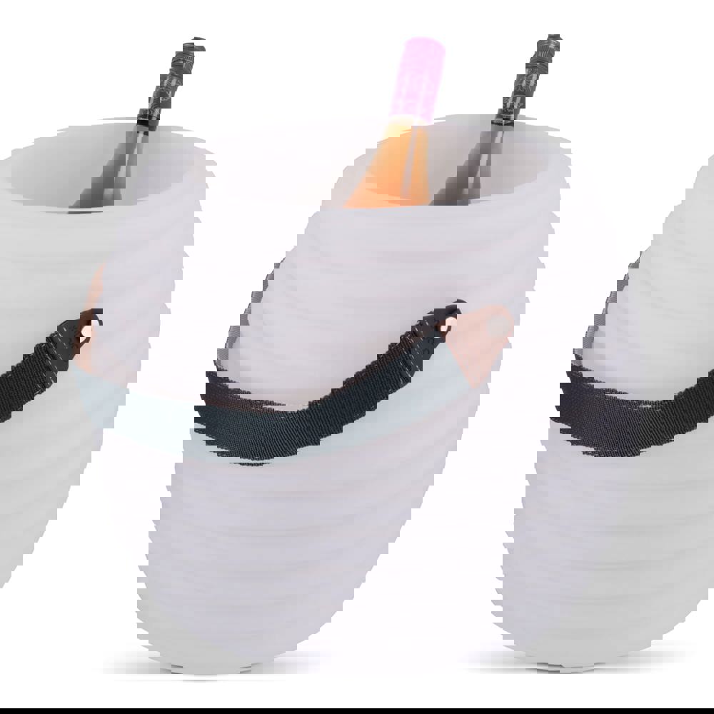 1616 | Coollux Stimmungslicht und kabelloser Lautsprecher