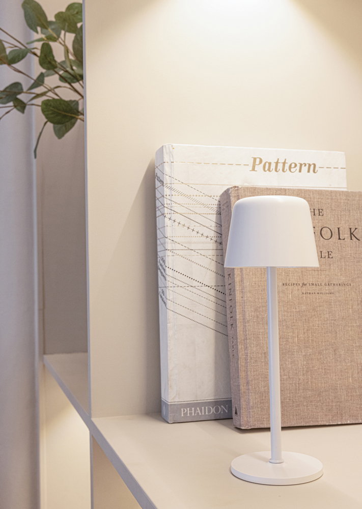 Zenic RCS gerecyclede plastic USB oplaadbare tafellamp