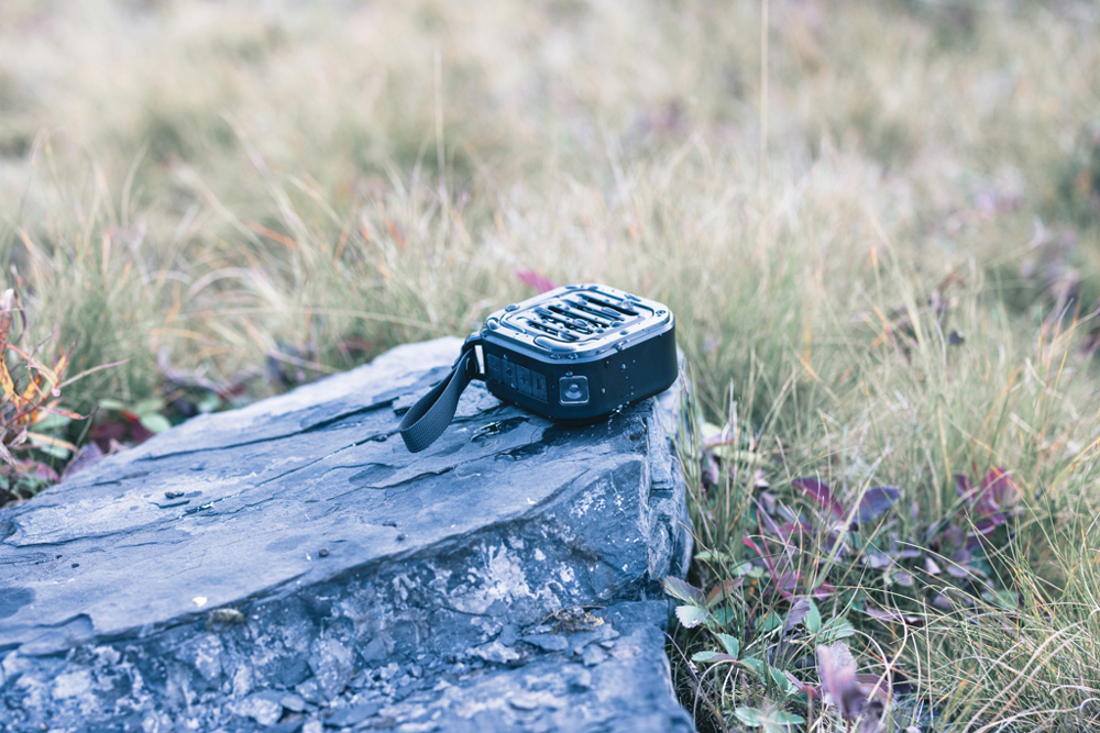 3W RCS recycled plastic wireless sunwave solar speaker