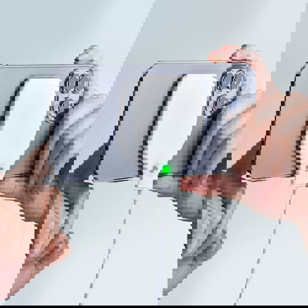 Xoopar Triton PD Magnetic Wireless Charger